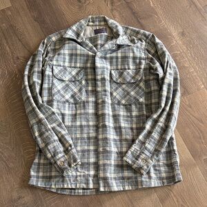 Vintage Plaid Wool Pendleton Button-Up Shirt